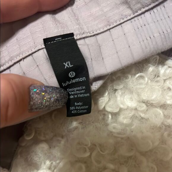 Lululemon Down to the Wire Henley *Grid
Iced Iris size xl - Picture 3 of 4